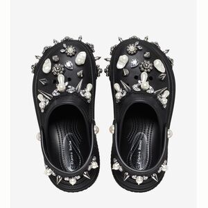 Simone Rocha x crocs stomp clogs shoes w pearl and crystal charms w9 m 7.